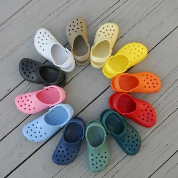CROCS