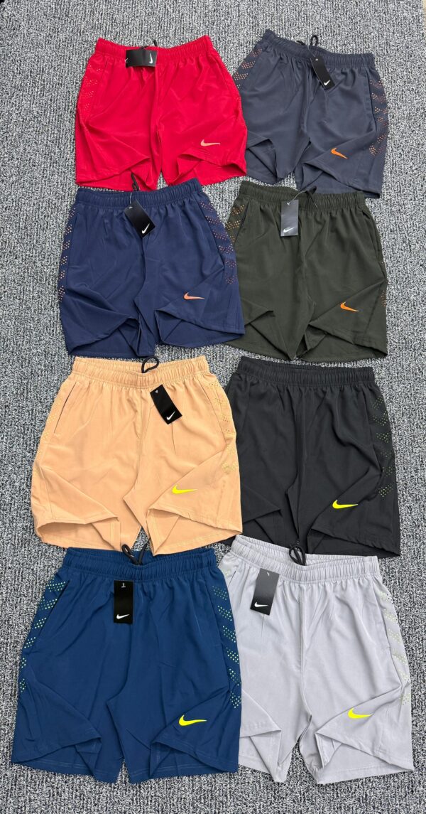 NIKE LASERCUT SHORTS