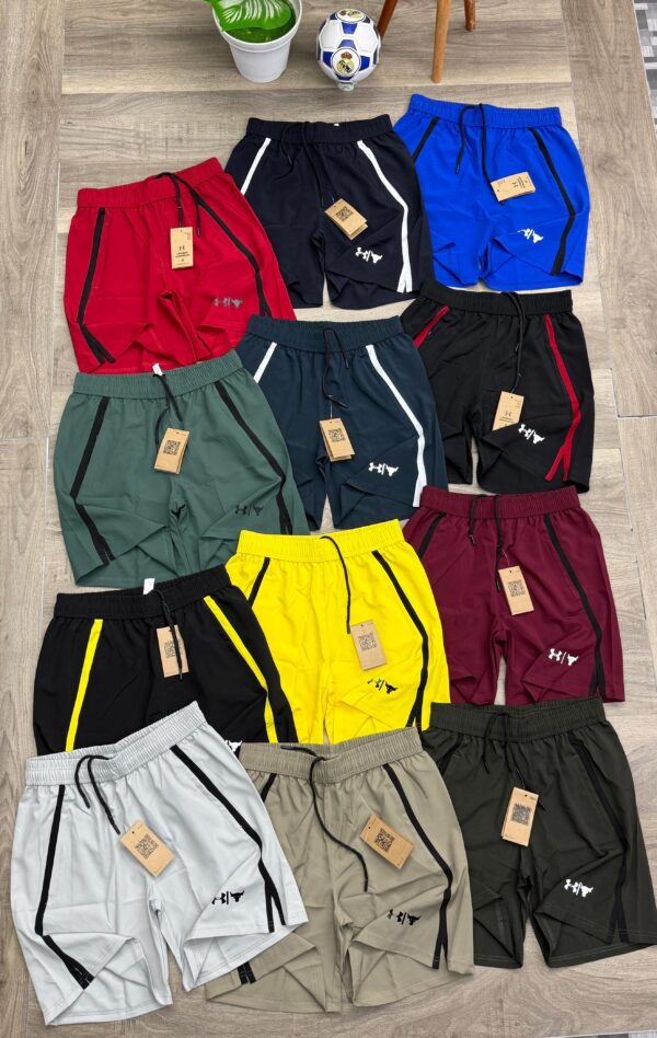 UNDER ARMOUR DOUBLE SIDE ZIPPER SHORTS