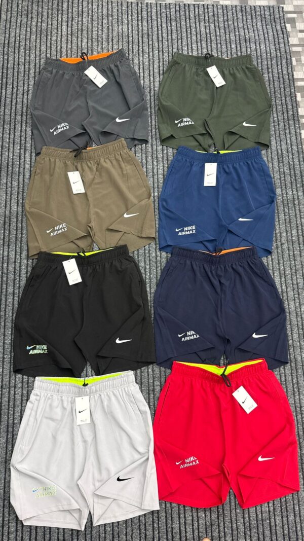 NIKE AIRMAX SHORTS