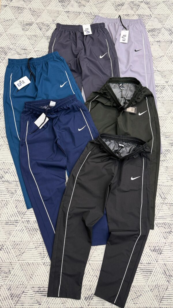 NIKE PIPED NET FOLDING